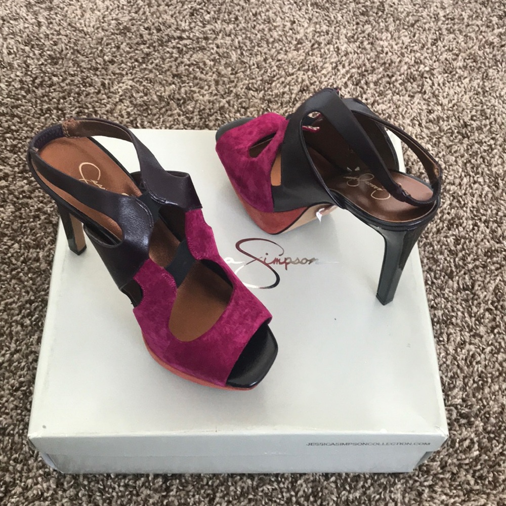 Jessica Simpson collection - Picture 5 of 5